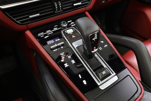 2023 Porsche Cayenne с пробегом 25 640 км