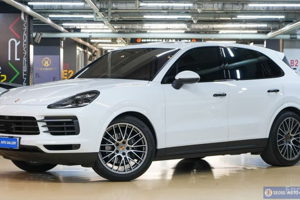 2023 Porsche Cayenne с пробегом 17 700 км