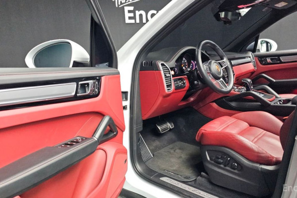 2023 Porsche Cayenne с пробегом 37 092 км