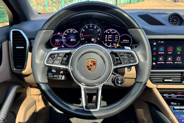 2022 Porsche Cayenne с пробегом 45 000 км