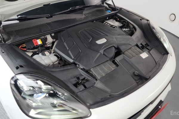 2021 Porsche Cayenne с пробегом 64 422 км