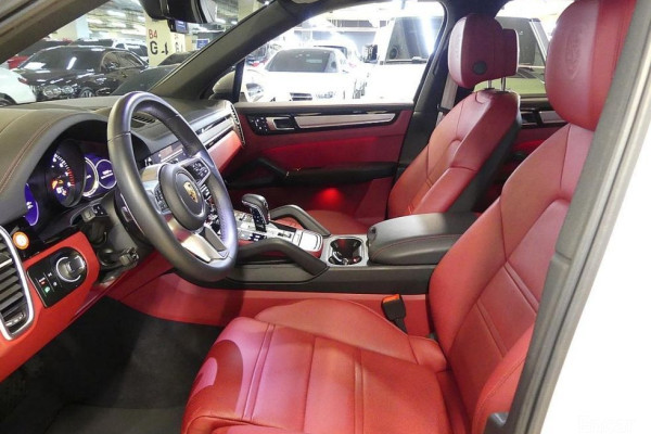 2023 Porsche Cayenne с пробегом 30 700 км
