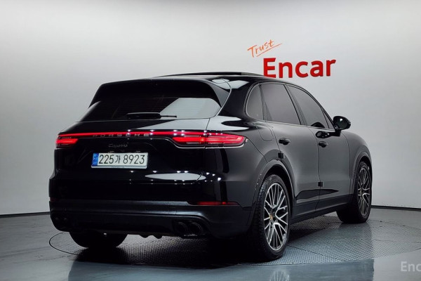 2022 Porsche Cayenne с пробегом 59 921 км