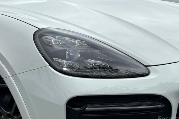 2023 Porsche Cayenne с пробегом 38 900 км