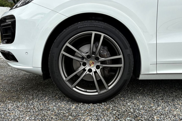 2023 Porsche Cayenne с пробегом 38 900 км