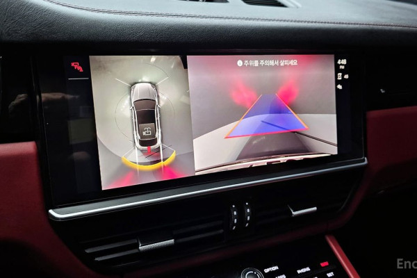 2023 Porsche Cayenne с пробегом 25 695 км