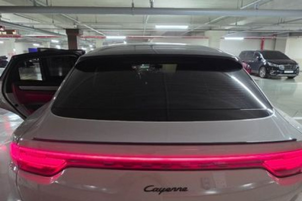 2023 Porsche Cayenne с пробегом 26 758 км