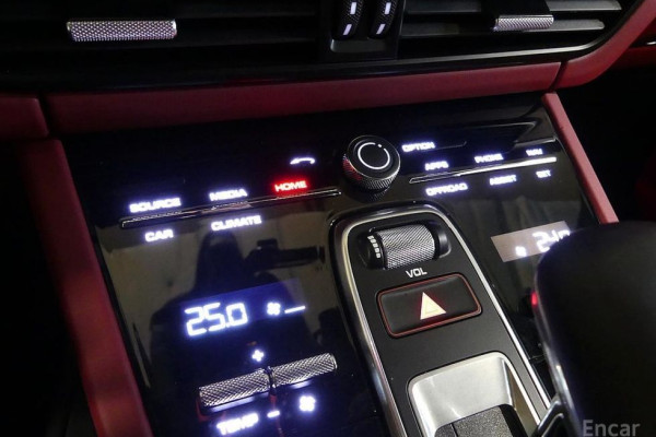 2023 Porsche Cayenne с пробегом 30 700 км