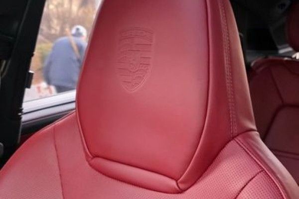 2023 Porsche Cayenne с пробегом 26 758 км