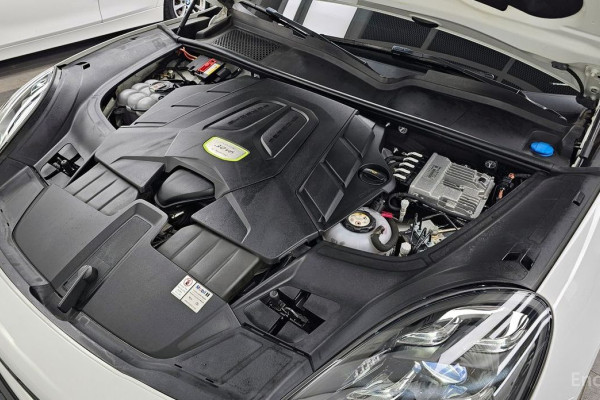 2021 Porsche Cayenne с пробегом 66 474 км