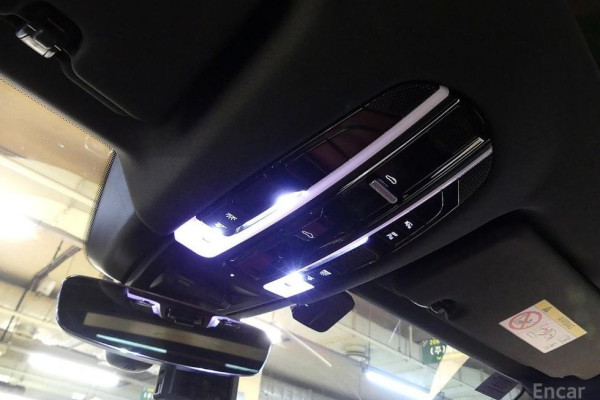 2023 Porsche Cayenne с пробегом 30 700 км