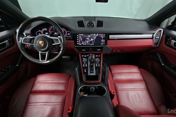 2022 Porsche Cayenne с пробегом 56 045 км