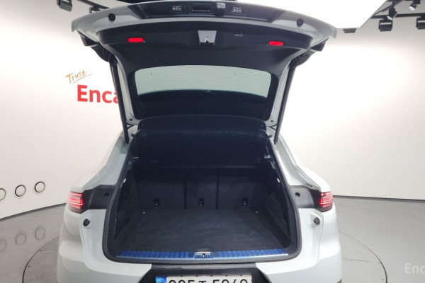 2021 Porsche Cayenne с пробегом 64 422 км