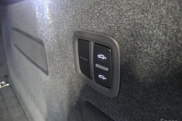 2023 Porsche Cayenne с пробегом 31 000 км