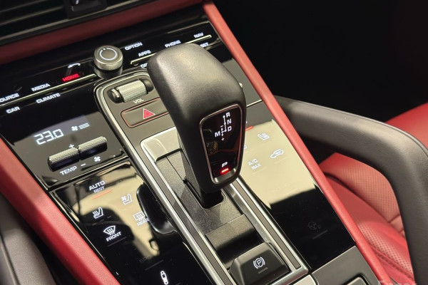 2023 Porsche Cayenne с пробегом 44 711 км