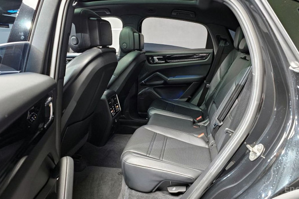 2022 Porsche Cayenne с пробегом 91 509 км