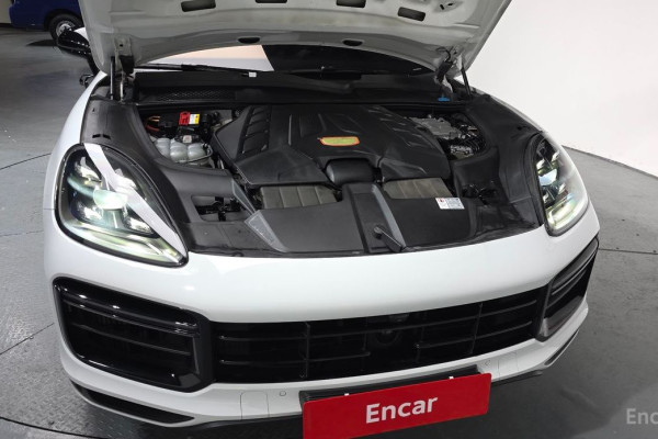 2021 Porsche Cayenne с пробегом 57 532 км