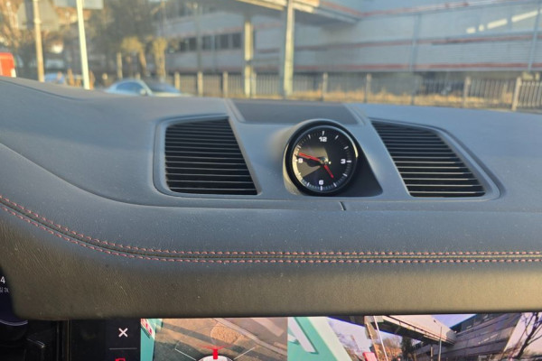 2023 Porsche Cayenne с пробегом 26 758 км