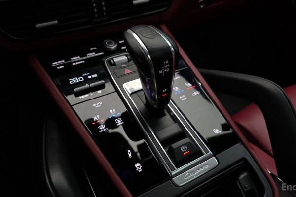 2021 Porsche Cayenne с пробегом 57 532 км