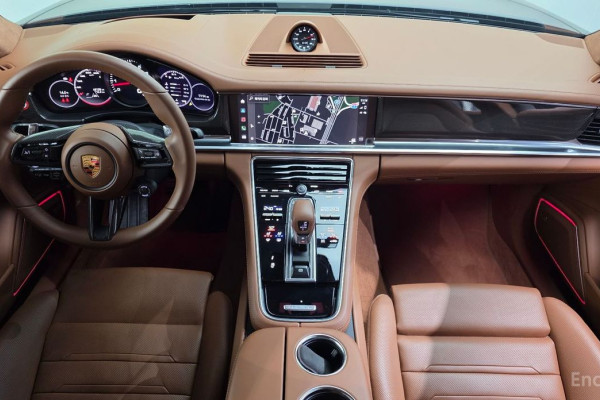 2023 Porsche Panamera с пробегом 48 128 км