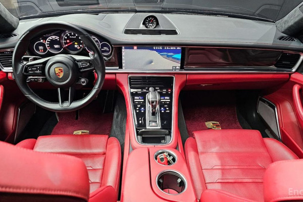 2021 Porsche Panamera с пробегом 51 315 км