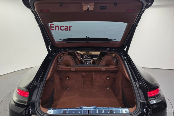 2023 Porsche Panamera с пробегом 48 128 км