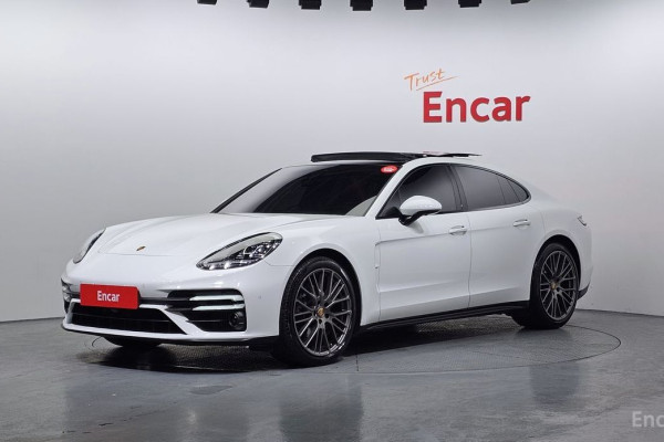 2022 Porsche Panamera с пробегом 35 094 км