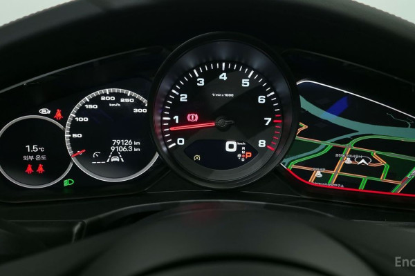 2023 Porsche Panamera с пробегом 79 126 км