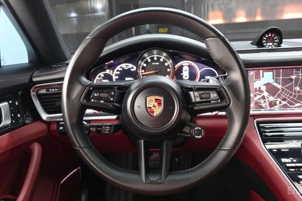 2022 Porsche Panamera с пробегом 55 330 км