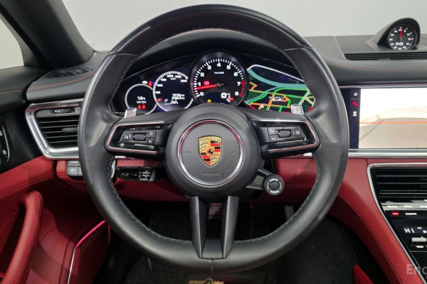 2023 Porsche Panamera с пробегом 79 126 км
