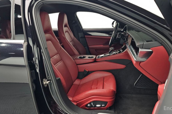 2021 Porsche Panamera с пробегом 32 932 км