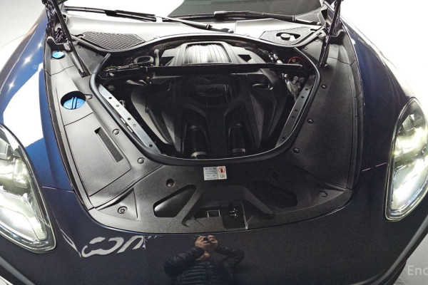 2023 Porsche Panamera с пробегом 43 804 км