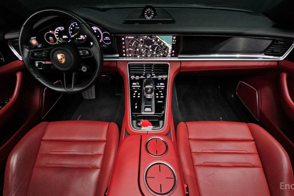 2023 Porsche Panamera с пробегом 43 804 км