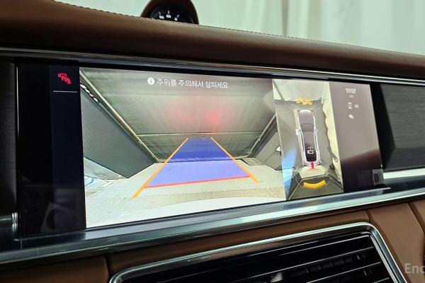 2023 Porsche Panamera с пробегом 19 783 км