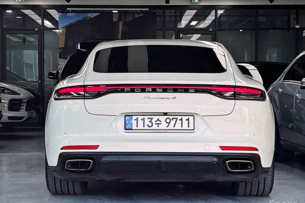 2021 Porsche Panamera с пробегом 41 296 км