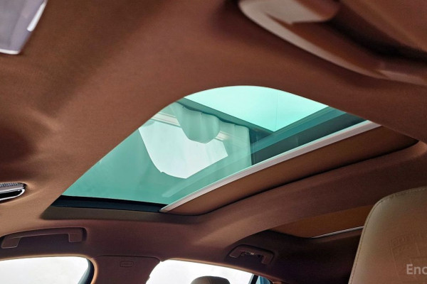 2023 Porsche Panamera с пробегом 19 783 км