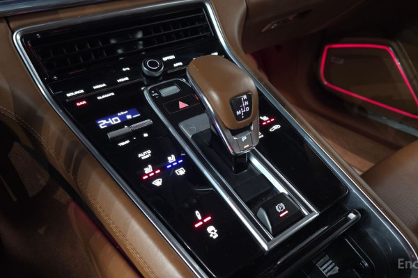 2021 Porsche Panamera с пробегом 46 467 км