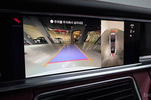 2023 Porsche Panamera с пробегом 31 738 км