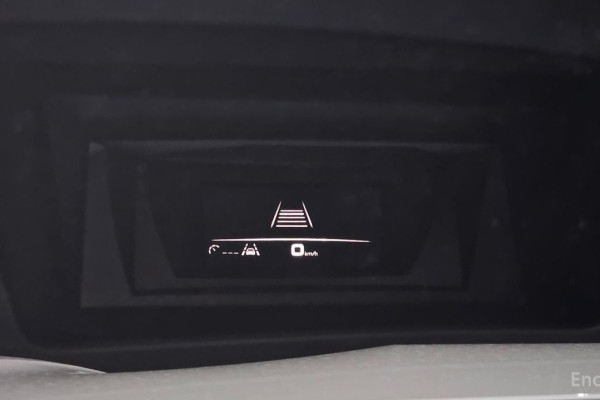 2023 Porsche Panamera с пробегом 17 908 км