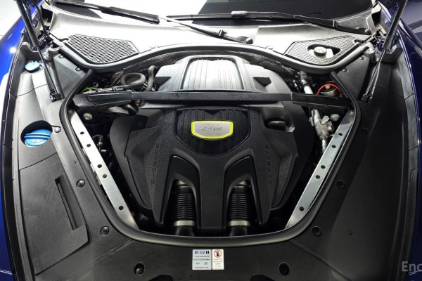 2021 Porsche Panamera с пробегом 50 551 км