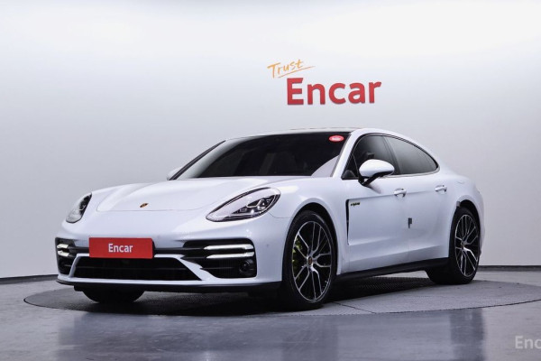 2023 Porsche Panamera с пробегом 44 855 км