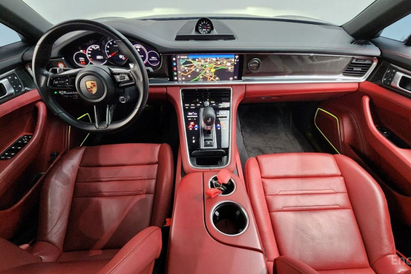 2023 Porsche Panamera с пробегом 63 204 км