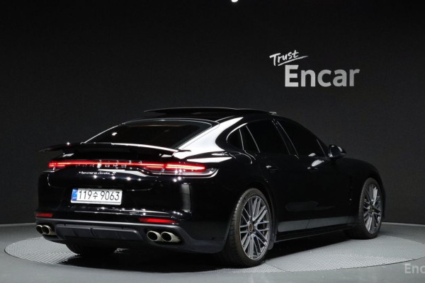 2021 Porsche Panamera с пробегом 39 630 км