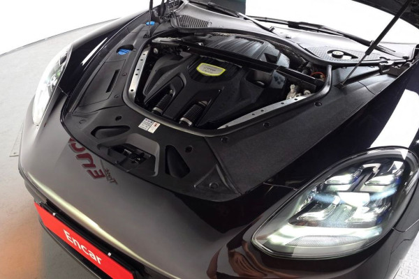 2021 Porsche Panamera с пробегом 81 939 км