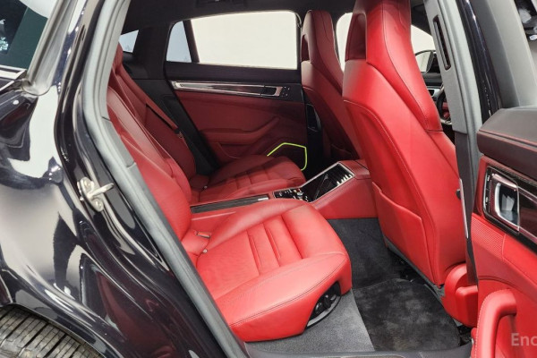 2023 Porsche Panamera с пробегом 63 204 км