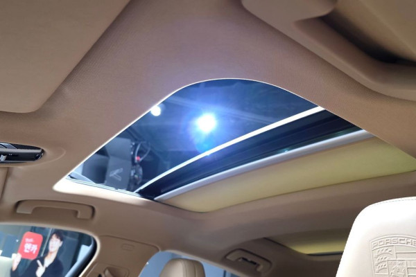 2021 Porsche Panamera с пробегом 50 551 км