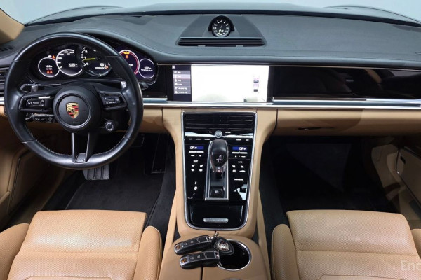 2021 Porsche Panamera с пробегом 81 939 км