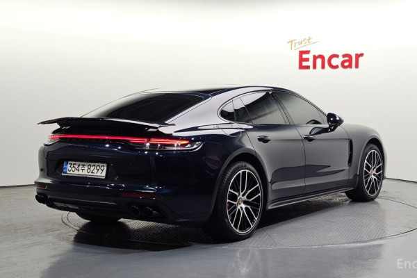 2021 Porsche Panamera с пробегом 19 457 км