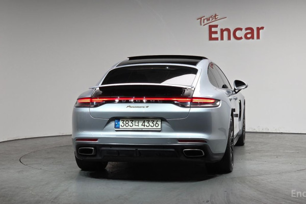 2021 Porsche Panamera с пробегом 122 999 км