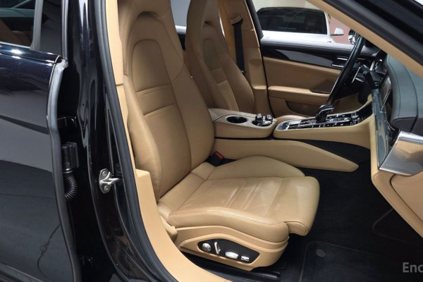 2021 Porsche Panamera с пробегом 81 939 км